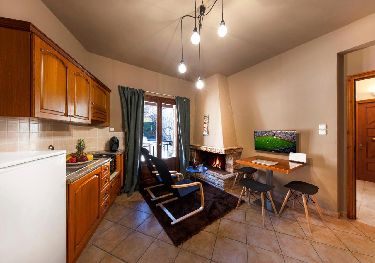Deluxe Apartments By White Hills Arachova Buitenkant foto